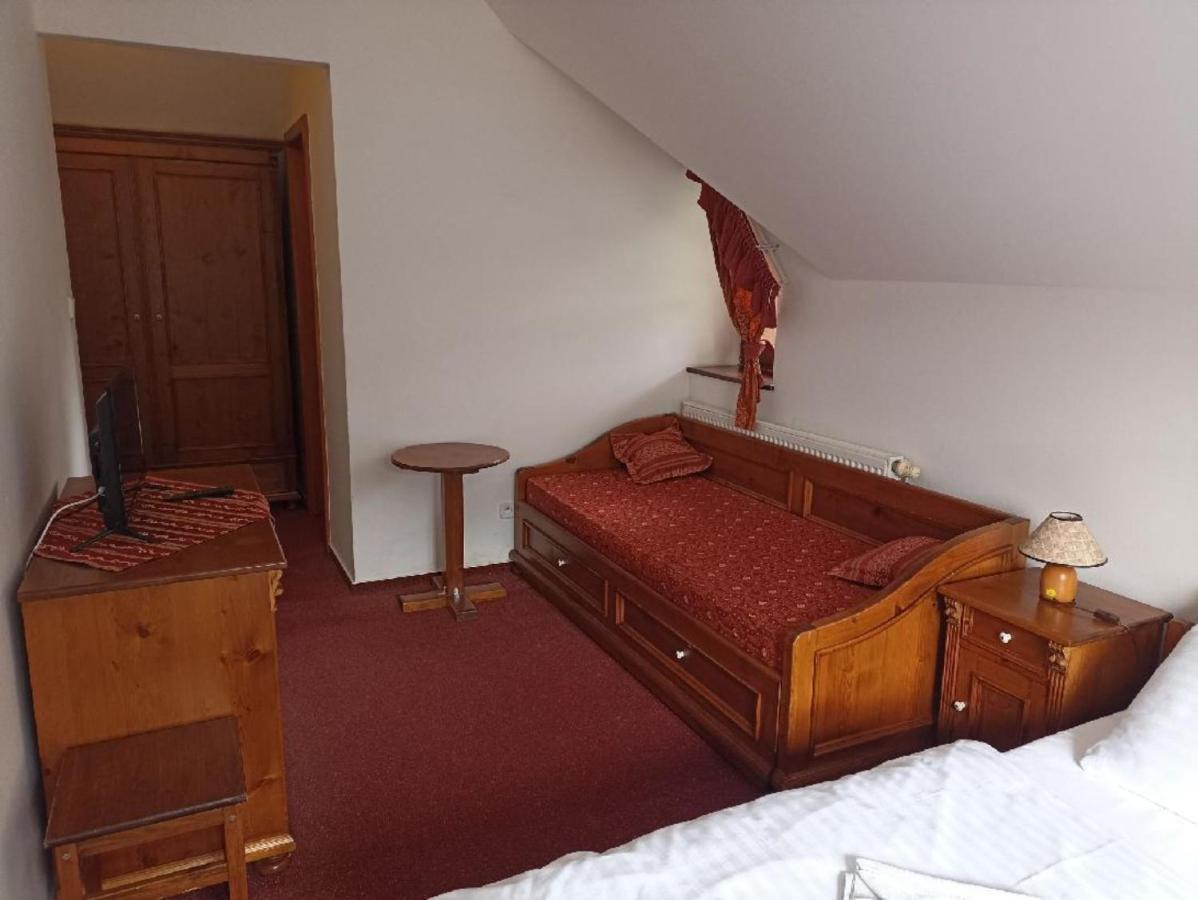 Sport Hotel Pomi Гаррахов Экстерьер фото