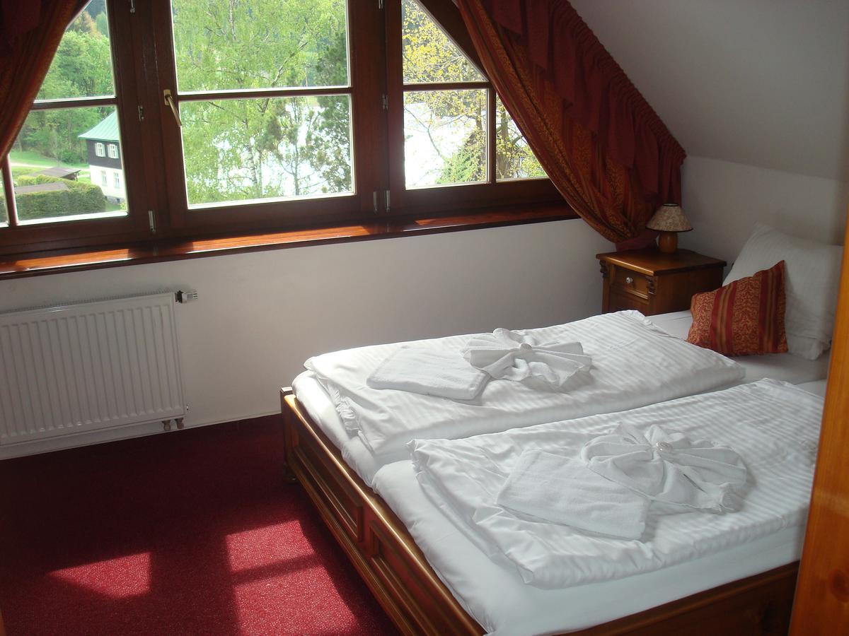 Sport Hotel Pomi Гаррахов Номер фото